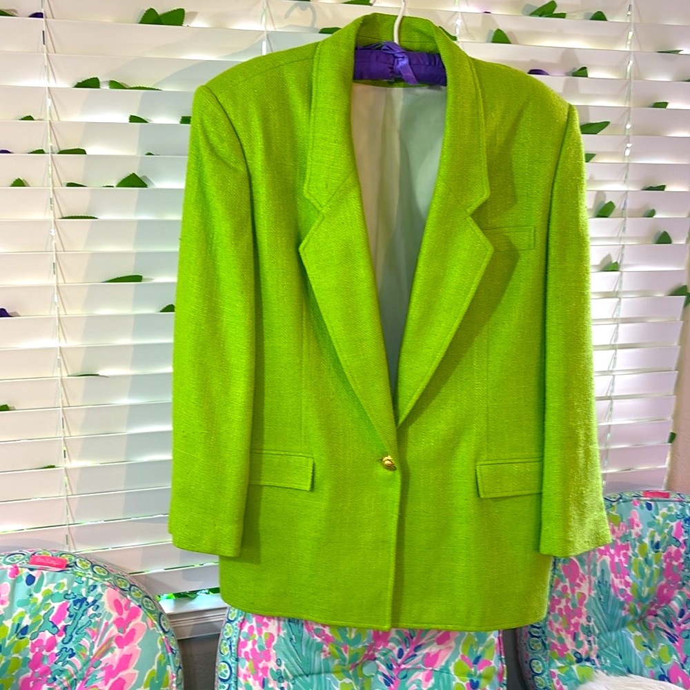 Taboh silk bright spring green textured jacket with pockets